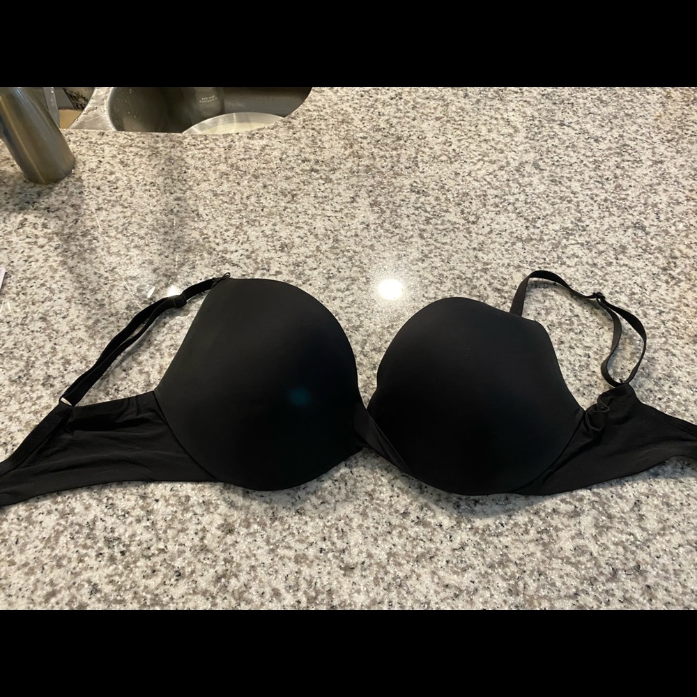 Victoria’s secrecy push-up bra 34dd